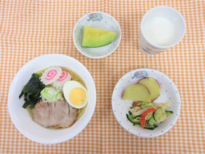 わくどき給食