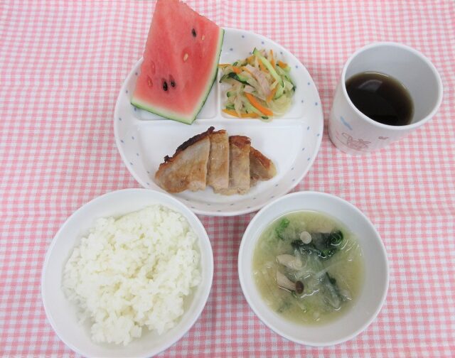 わくどき給食