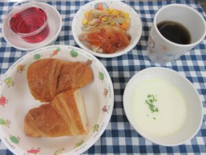 わくどき給食