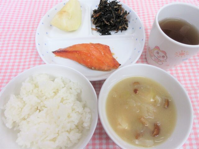 わくどき給食