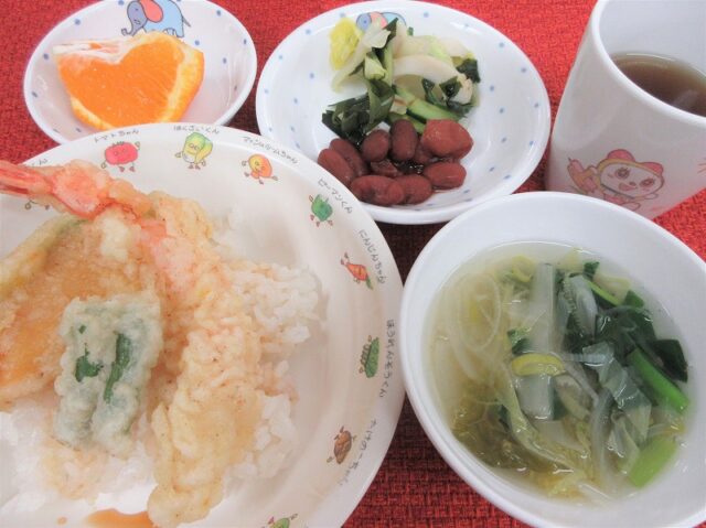 わくどき給食