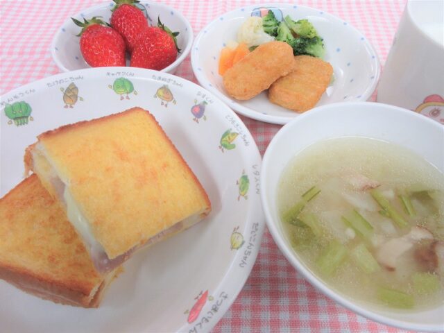 わくどき給食