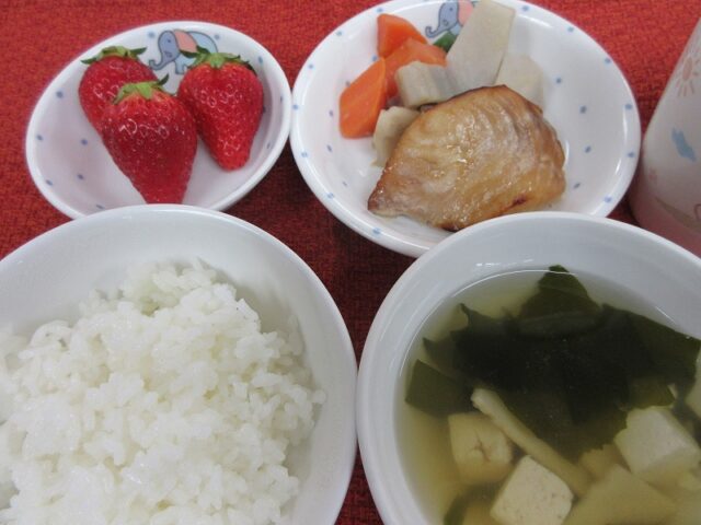 わくどき給食