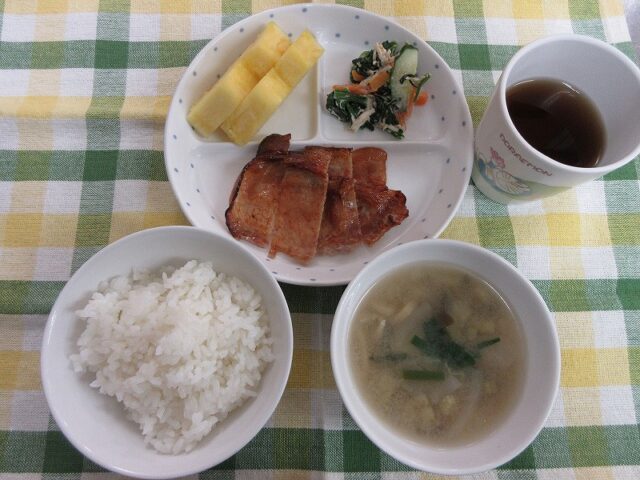 わくどき給食