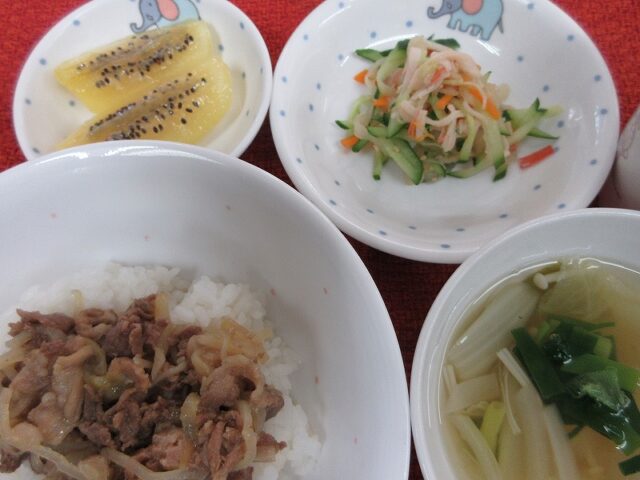 わくどき給食