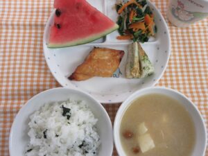 わくどき給食