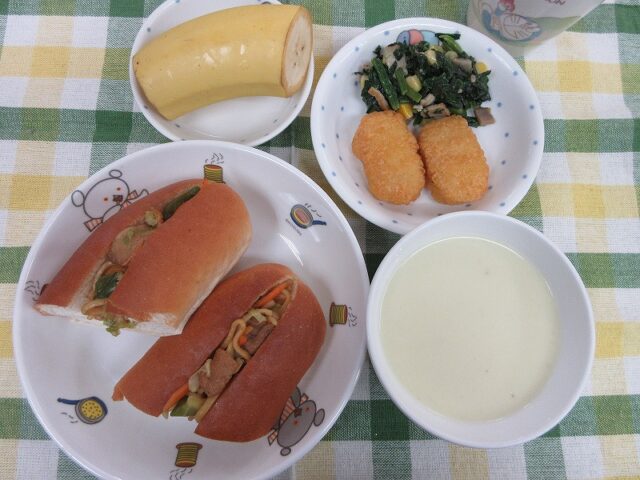 わくどき給食
