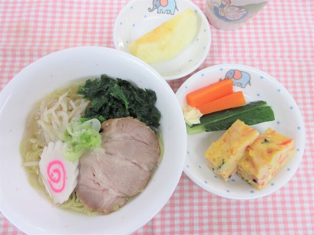 わくどき給食