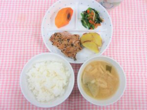 わくどき給食