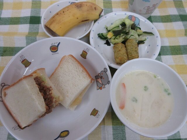 わくどき給食