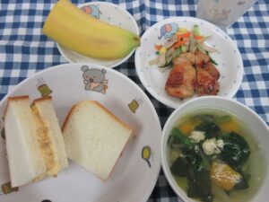 わくどき給食