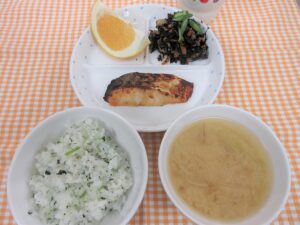 わくどき給食