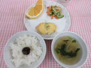 わくどき給食