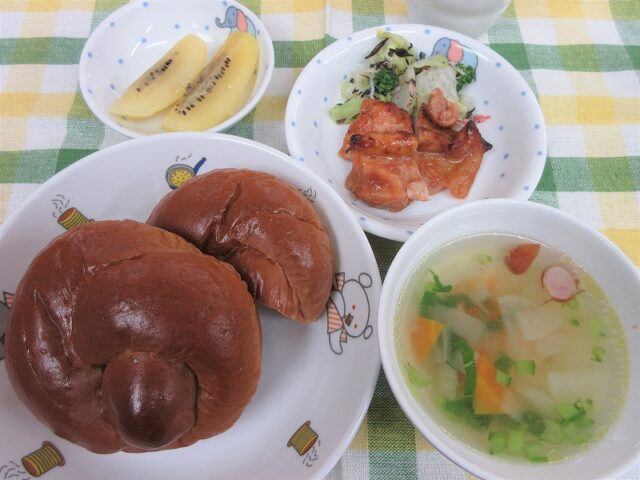 わくどき給食
