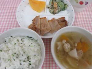 わくどき給食
