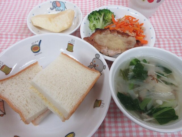わくどき給食