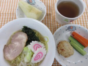 わくどき給食