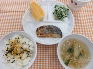 わくどき給食