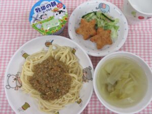 わくどき給食