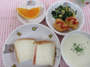 わくどき給食