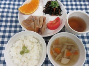 わくどき給食