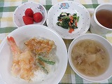 わくどき給食