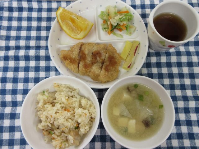 わくどき給食