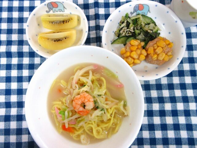 わくどき給食