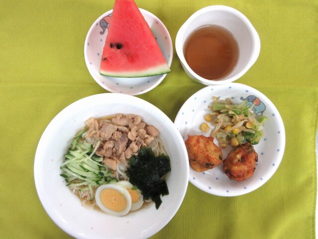 わくどき給食