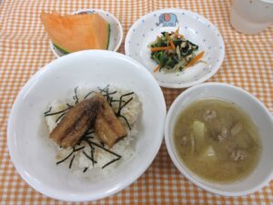 わくどき給食