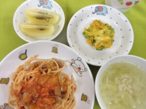 わくどき給食