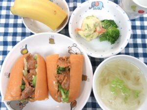 わくどき給食