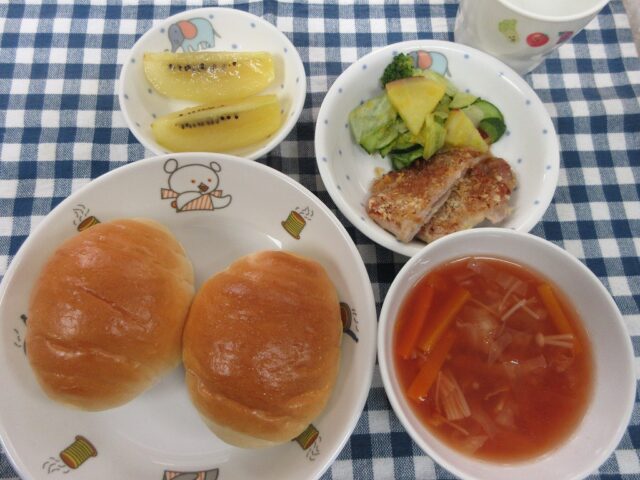 わくどき給食