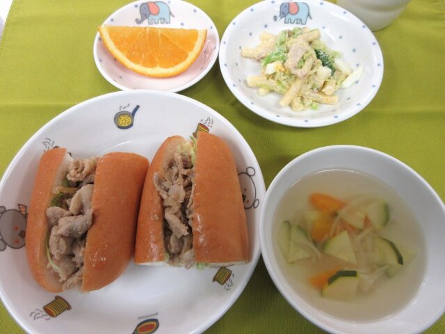 わくどき給食