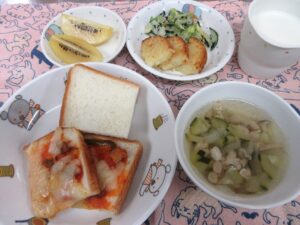 わくどき給食