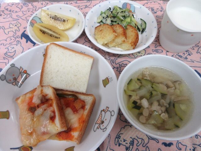 わくどき給食