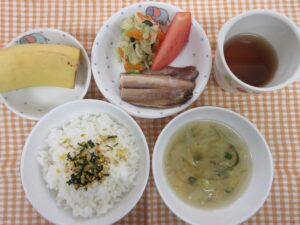 わくどき給食