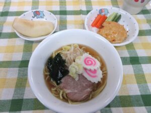 わくどき給食