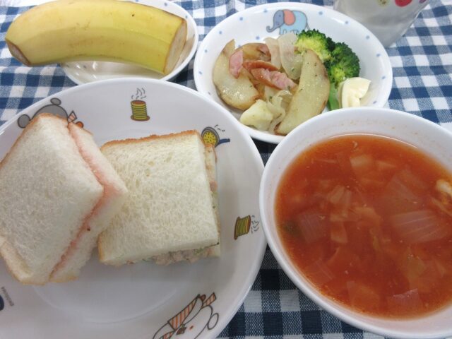 わくどき給食