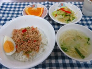 わくどき給食