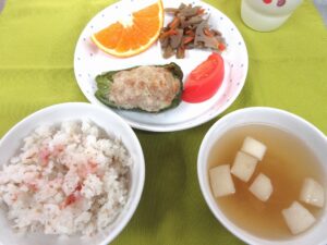 わくどき給食