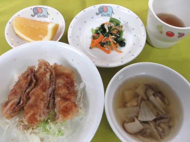 わくどき給食