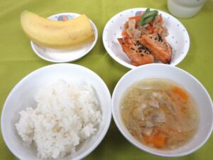 わくどき給食