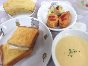 わくどき給食