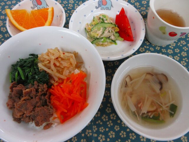 わくどき給食