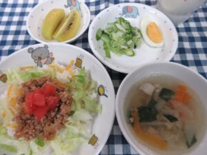 わくどき給食