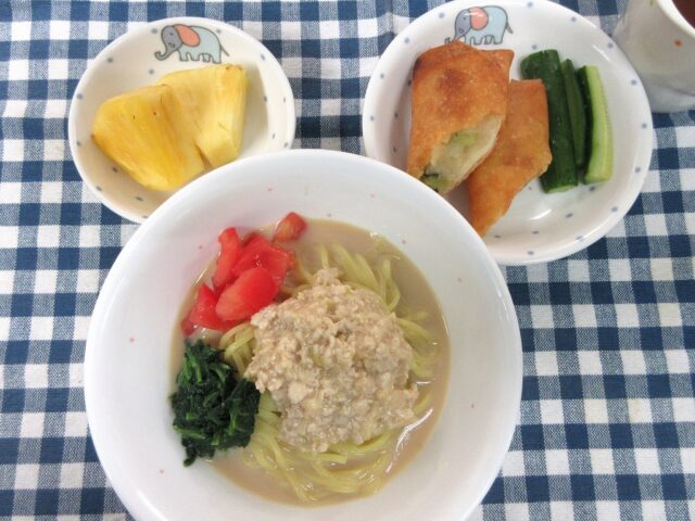 わくどき給食