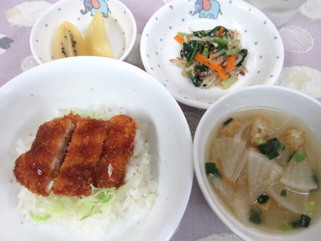 わくどき給食